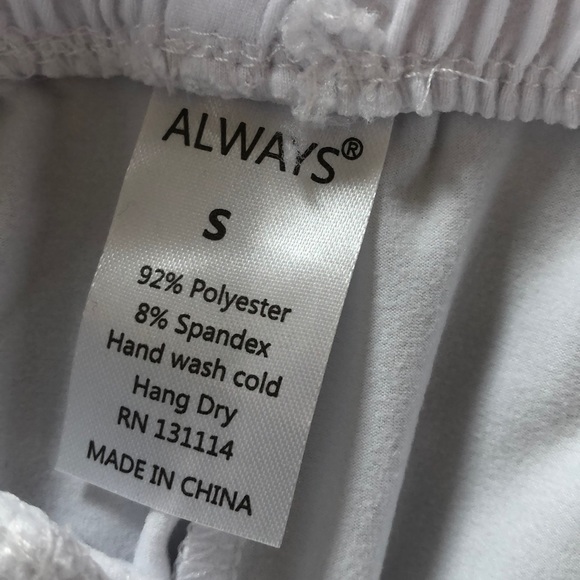 NWT joggers - Picture 4 of 4